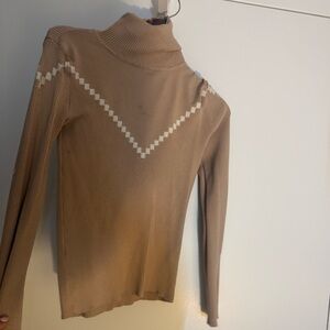 Turtleneck Ribbed Sweater with Contrast Chevron Detail - Creamy Tan